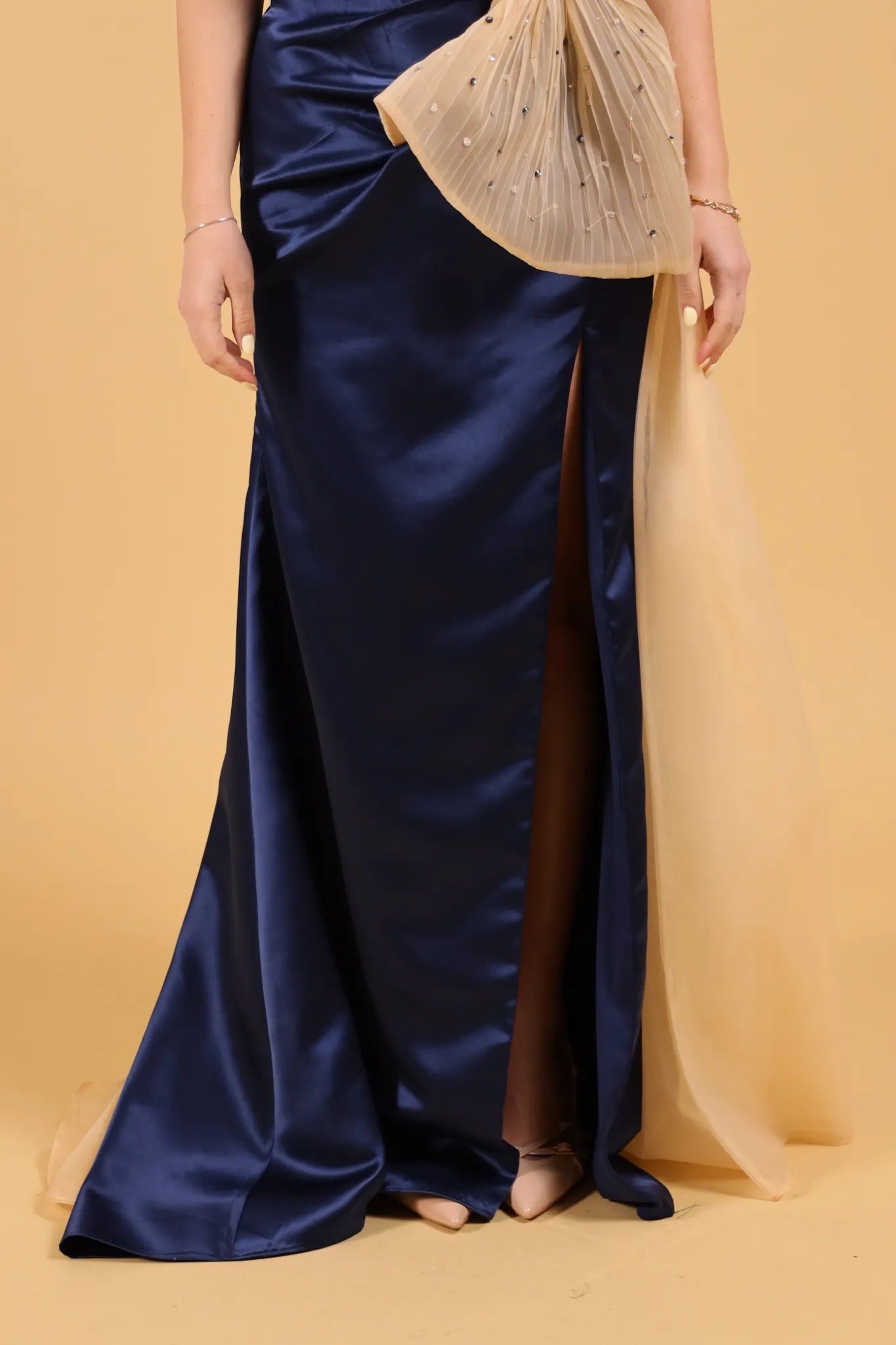 MAISON REBECCA-ABITO LUNGO MAXI FIOCCO
