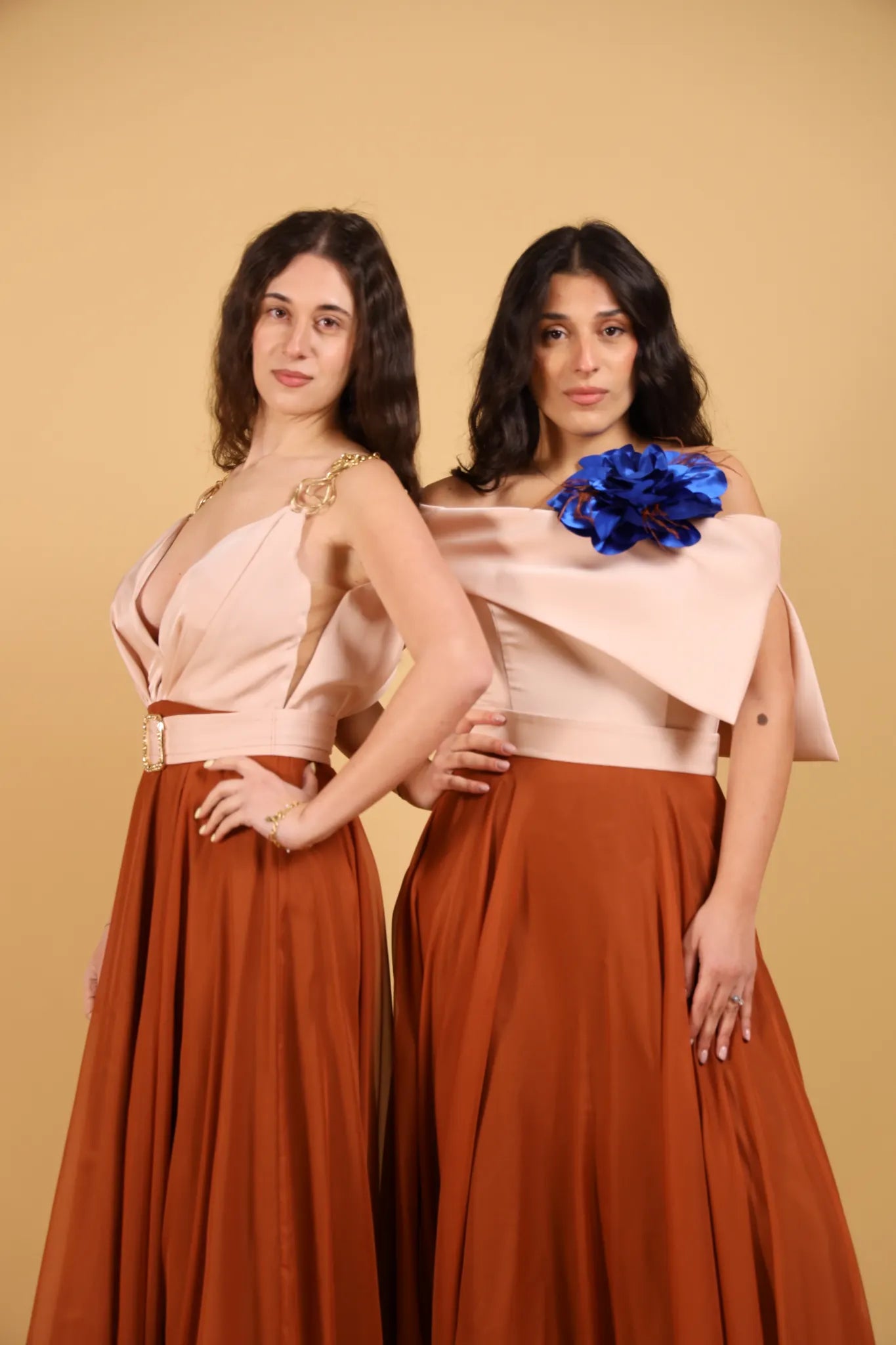 MAISON REBECCA-ABITO COUTURE VERSIONE SCOLLATA